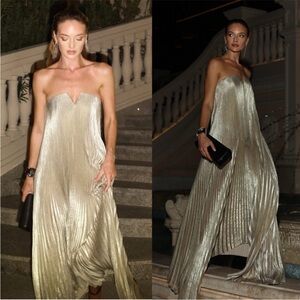 NWT L'IDEE Black Tie Gown Gold Shimmer US 4/Small